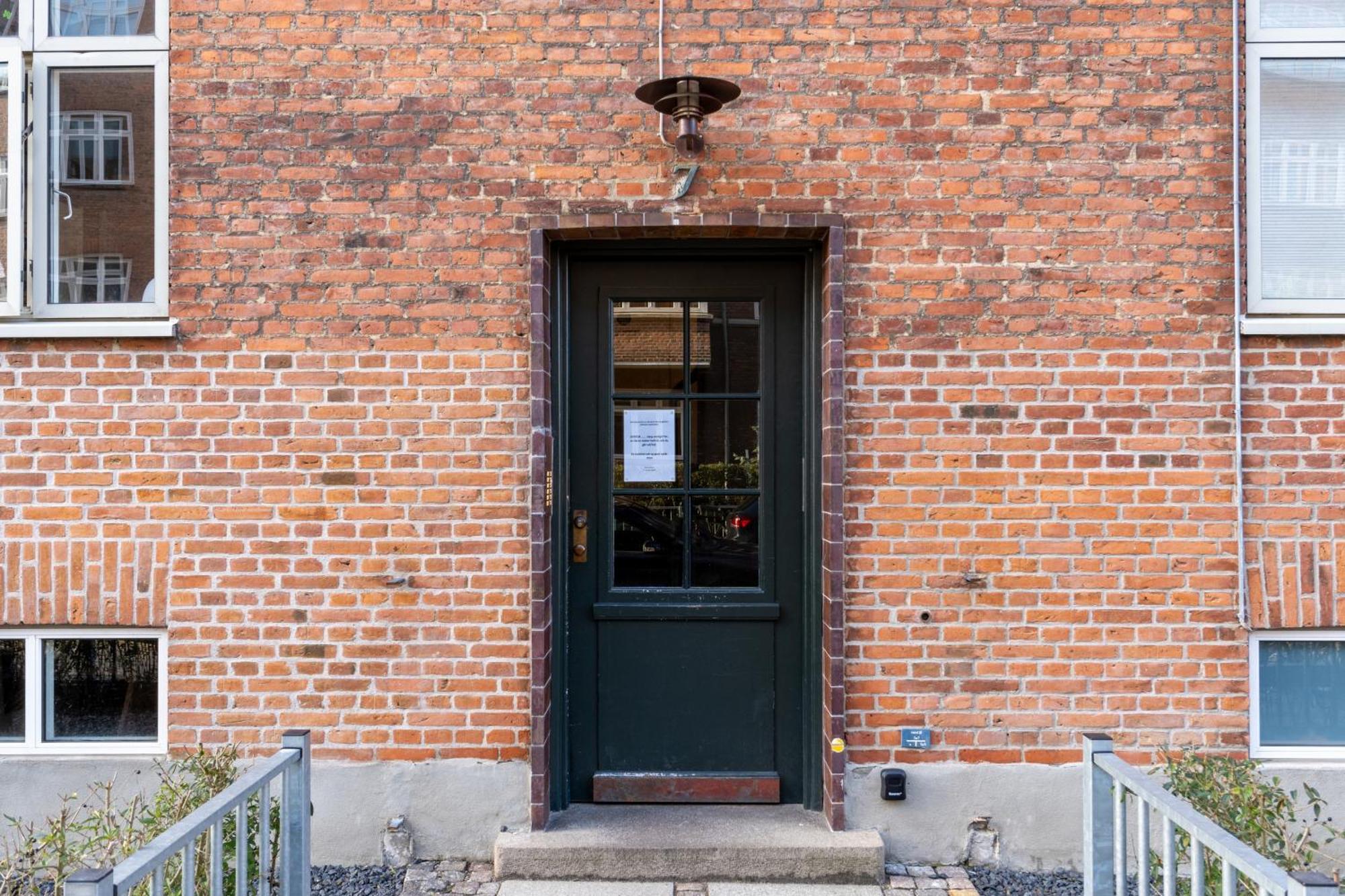 Hyggelig & Lys Lejlighed Med Plads Til 4 Naer Zoo Copenhaga Exterior foto